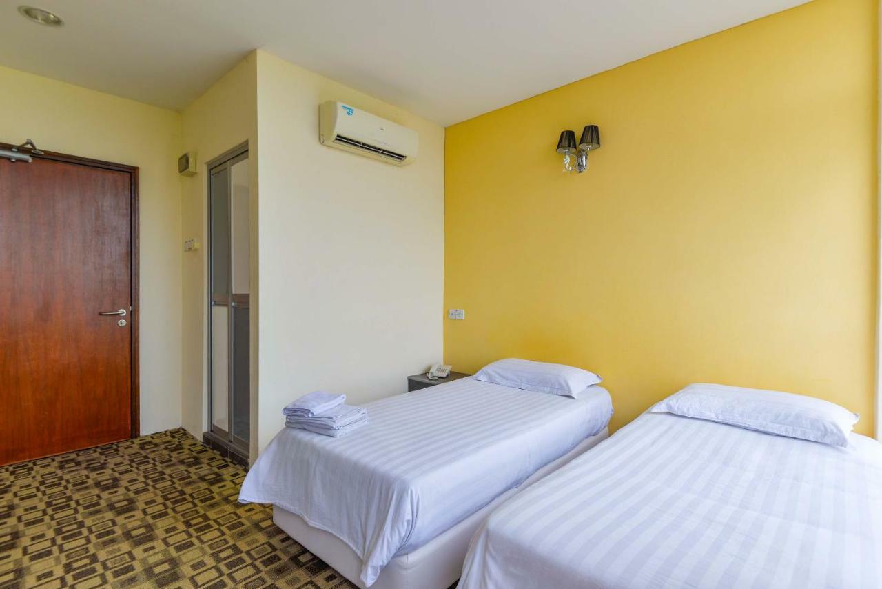 Fumah Hotel Шах-Алам Экстерьер фото